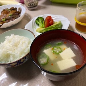 オクラと豆腐の中華スープ